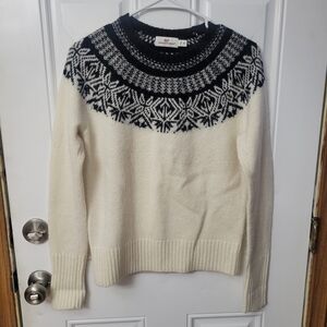 Vineyard Vines Black and Cream Patterned Sweater